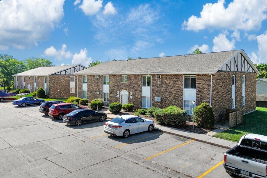 More Photos Of 1 Richards Dr, Keokuk Apartments For Sale