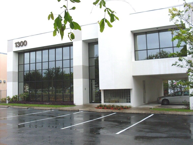 More Photos Of 1300 N Congress Ave, West Palm Beach Office For Sale