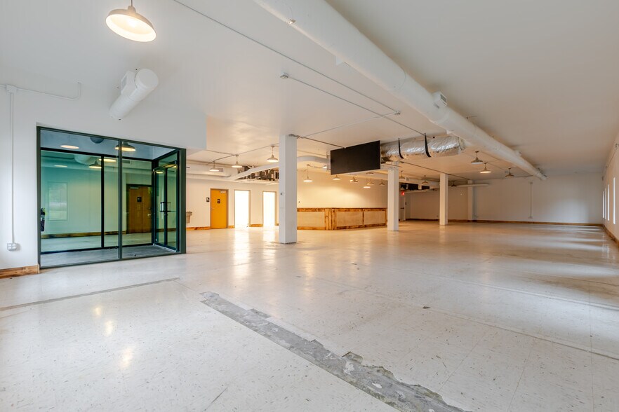 More Photos Of 274 Columbia Ave, Rock Hill General Retail For Lease