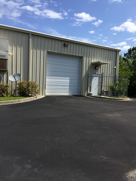 More Photos Of 128 Elk Dr, Murrells Inlet Flex For Lease
