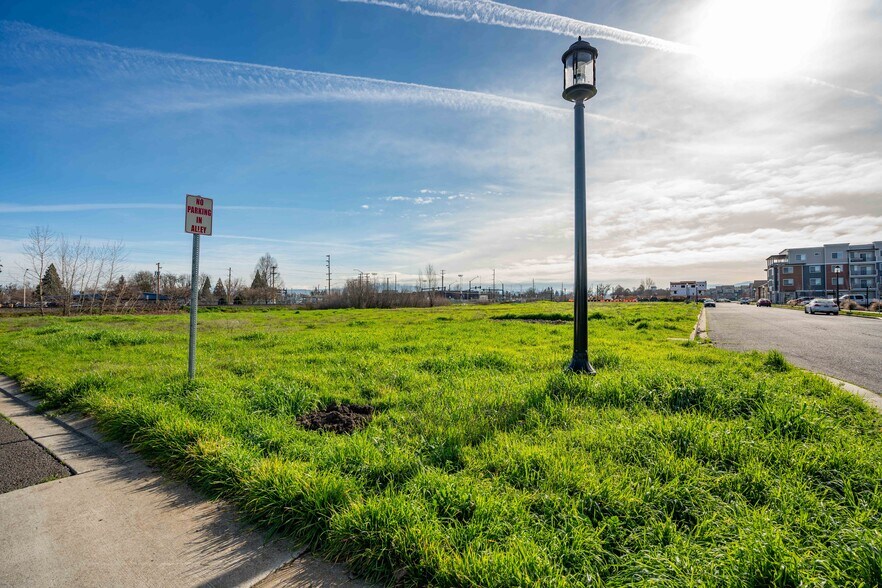 More Photos Of 0 Boulder Ridge St, Central Point Land For Sale