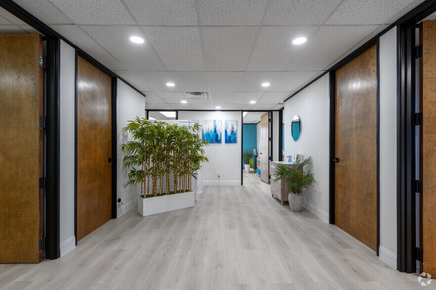 More Photos Of 3301-3305 Northland Dr, Austin Unknown For Lease