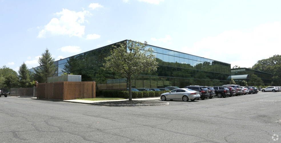 More Photos Of 195 Route 9 S, Manalapan Township Office For Lease