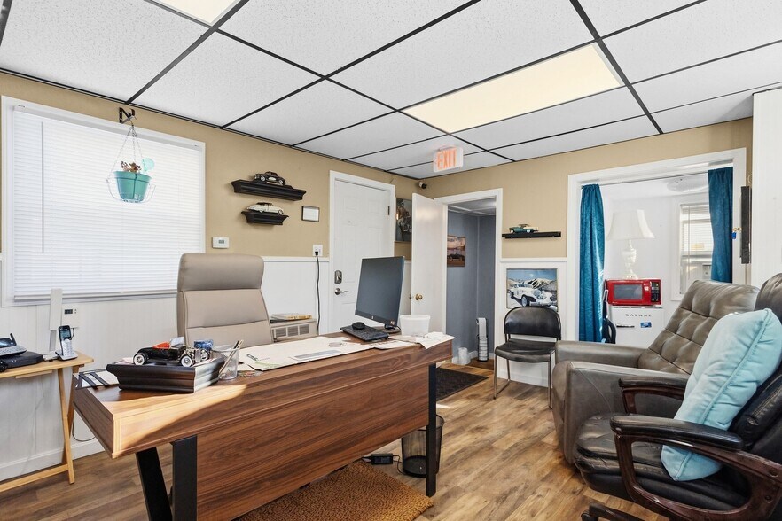 More Photos Of 11 Sheridan St, Dartmouth Industrial For Sale