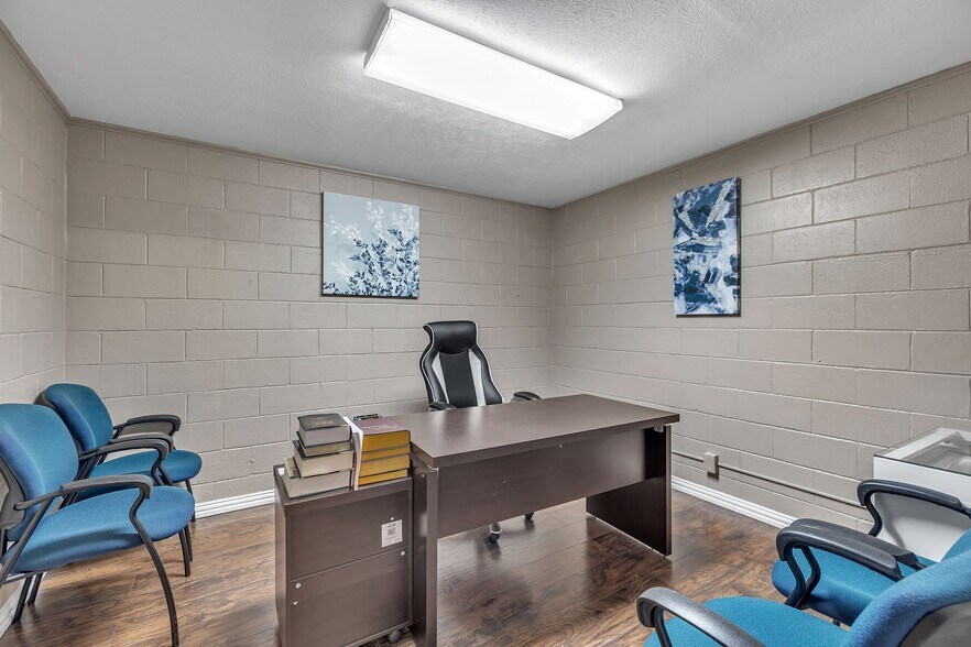 More Photos Of 6251 Wichita St, Fort Worth Religious Facility For Sale