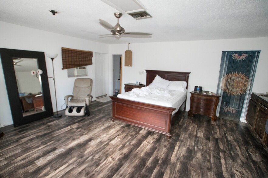 More Photos Of 651 North Old Hiatus, Plantation Land For Sale