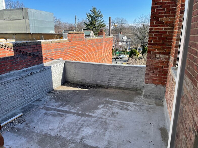 More Photos Of 1613 Rhode Island Ave NE, Washington Loft Creative Space For Lease