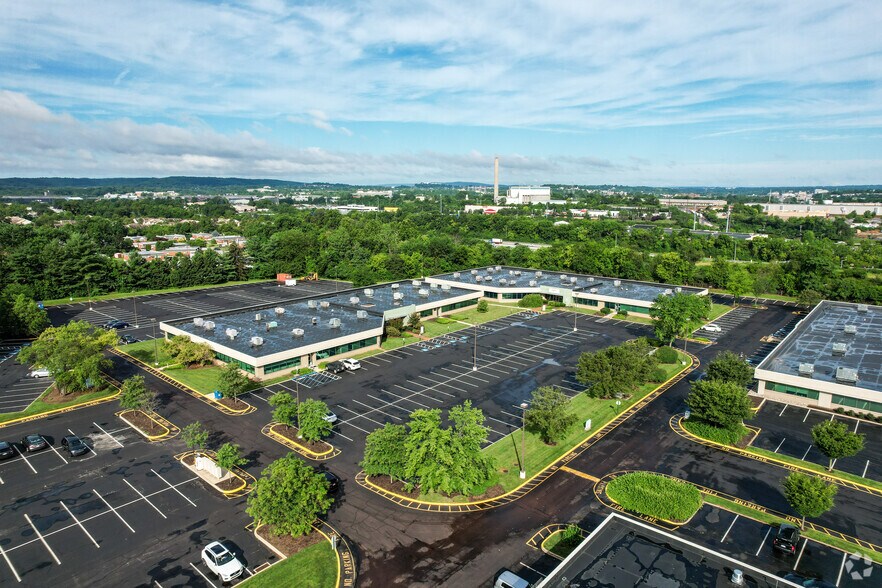 More Photos Of 625 W Ridge Pike, Conshohocken Unknown For Lease