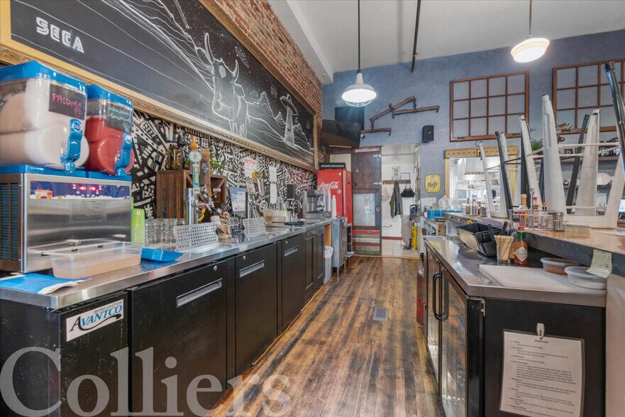 More Photos Of 1226 1st St S, Nampa Storefront Retail Office For Sale