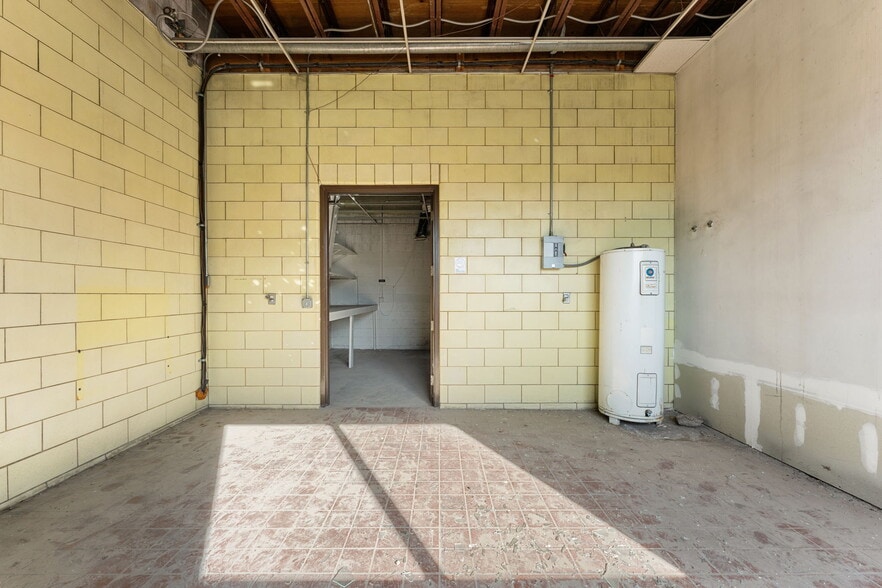 More Photos Of 1342 W Industrial Rd, Cedar City Warehouse For Lease