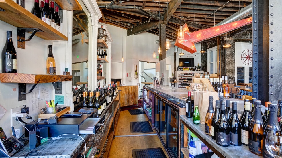 More Photos Of 200-222 Columbus Ave, San Francisco Office For Lease