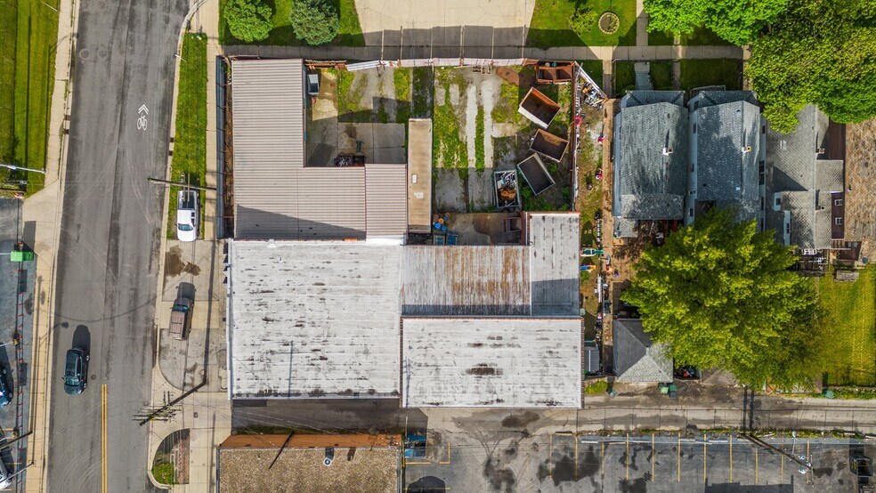 More Photos Of 741 Hoffman St, Hammond Industrial For Sale