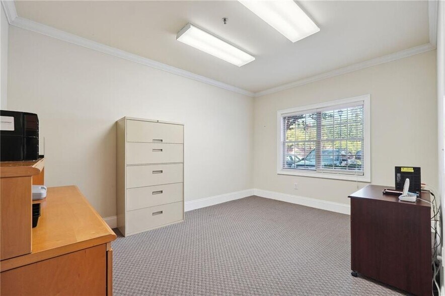 More Photos Of 11785 Northfall Ln, Alpharetta Medical For Sale