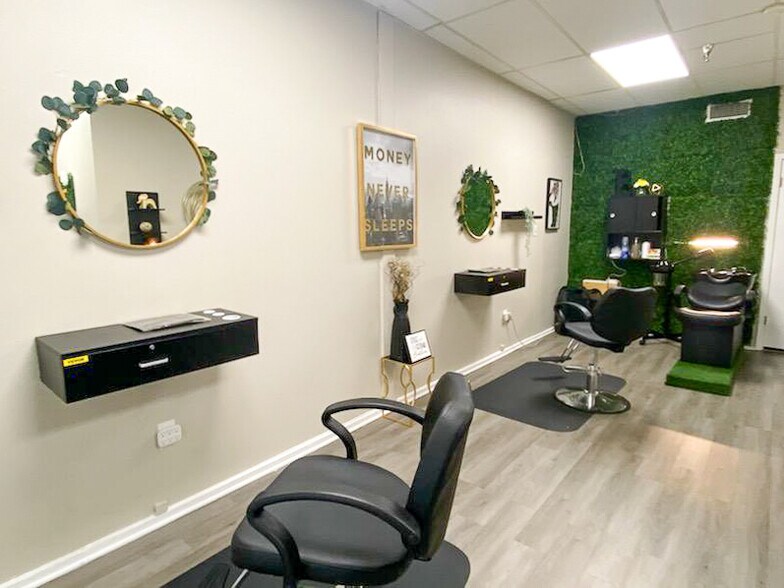 More Photos Of 1000 S Caraway Rd, Jonesboro Office For Sale