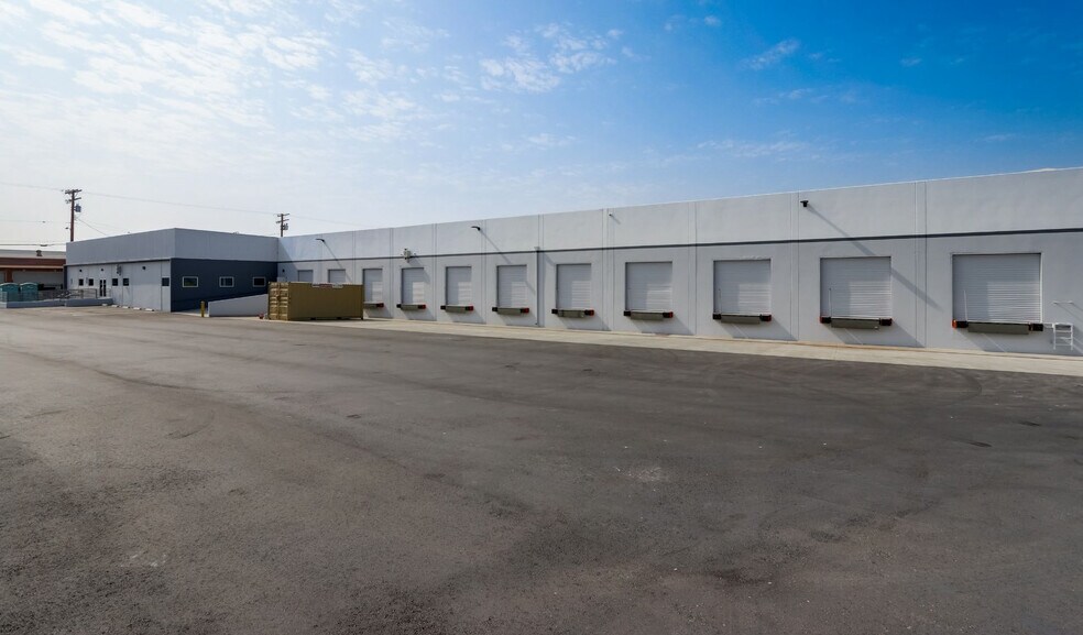 More Photos Of 4519 Everett Ave, Vernon Manufacturing For Lease