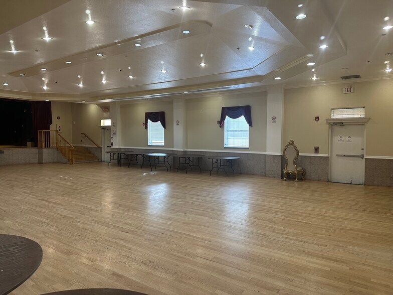 More Photos Of 37 N 27th St, San Jose Lodge Meeting Hall For Sale