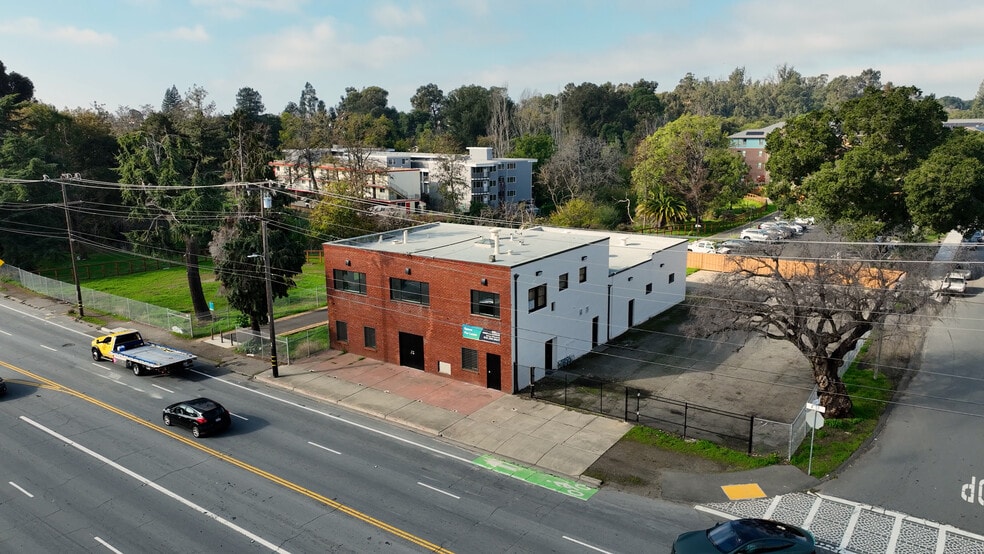 Primary Photo Of 1448 A St, Castro Valley Freestanding For Sale