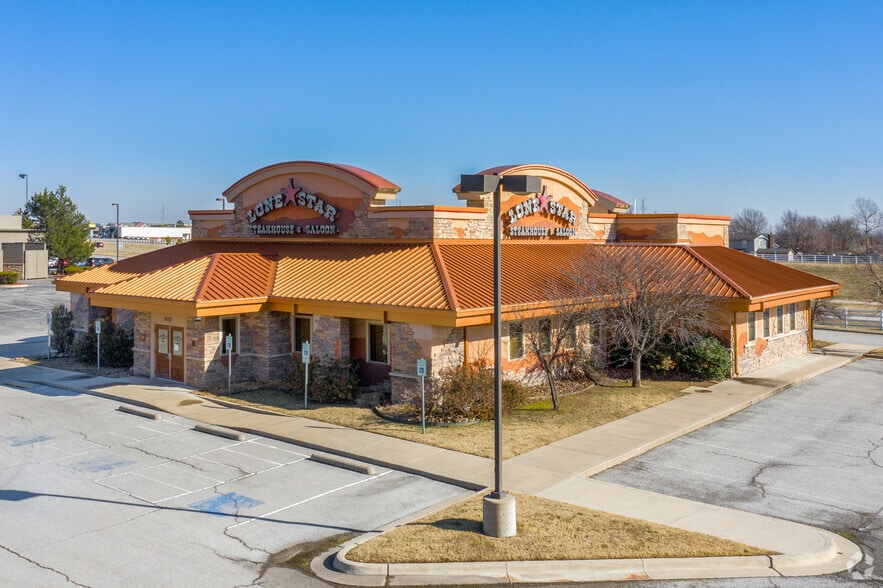 More Photos Of 9110 N 121st Ave E, Owasso Unknown For Lease