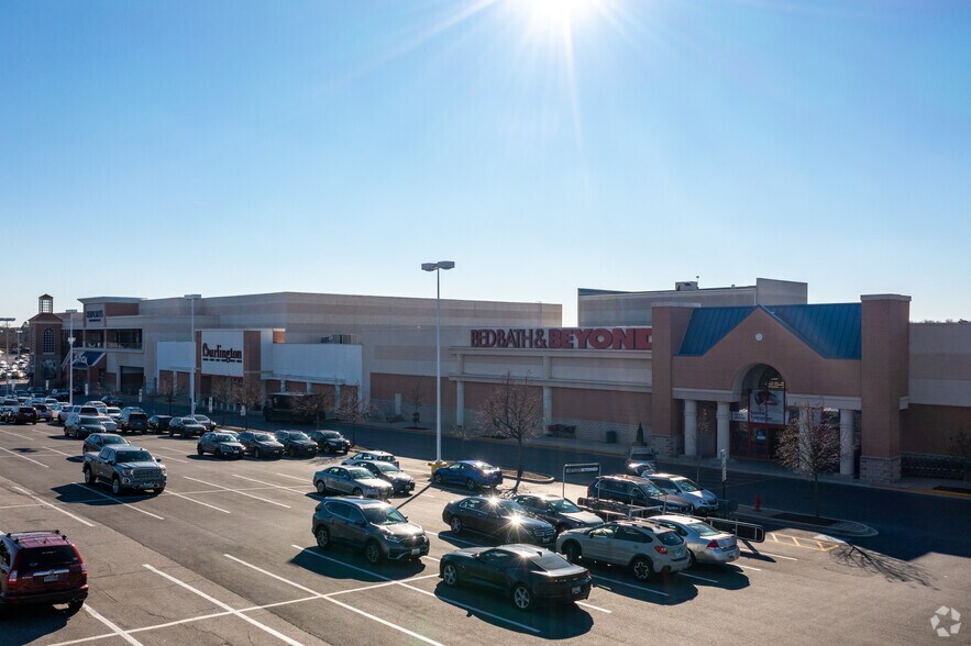 More Photos Of 1238 Putty Hill Ave, Towson General Retail For Lease