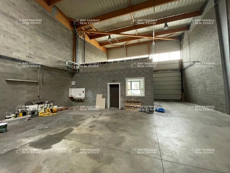 More Photos Of 22 Rue Hannah Arendt, Strasbourg Flex For Lease