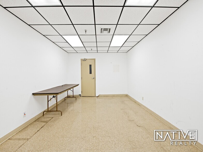 More Photos Of 1500-1600 NE 12th Ter, Fort Lauderdale Warehouse For Lease