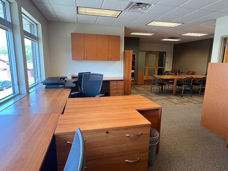 More Photos Of 215 N 2nd St, River Falls Medical For Lease