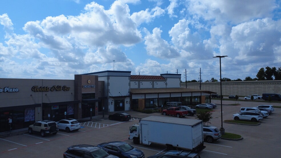 More Photos Of 14106 Mueschke Rd, Cypress Storefront Retail Office For Lease