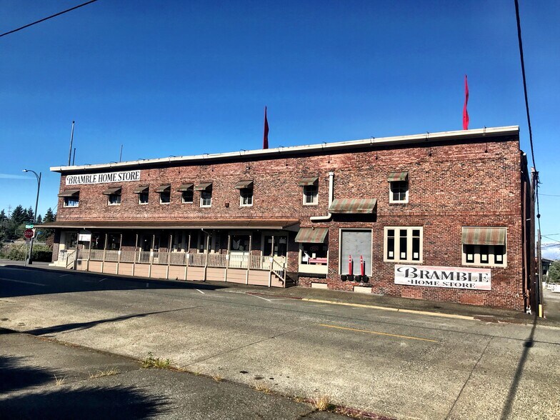 More Photos Of 3210 Hewitt Ave, Everett Freestanding For Sale