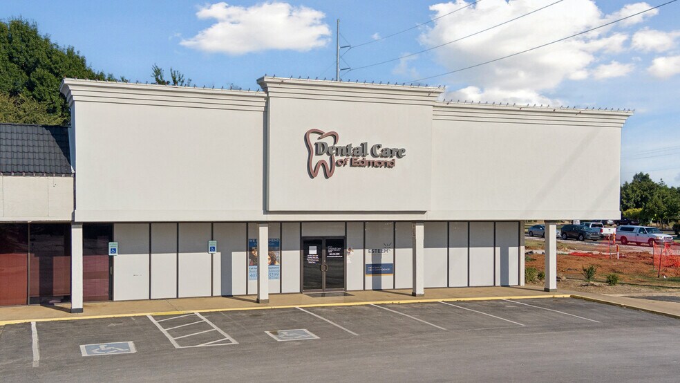 More Photos Of 723-821 W Danforth Rd, Edmond Unknown For Lease