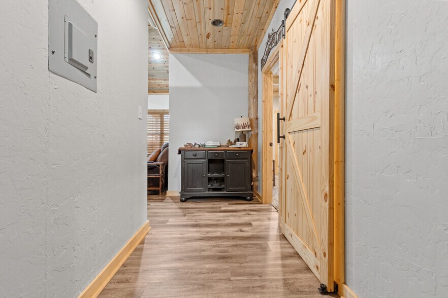 More Photos Of 7415 N State Line Rd, Karnack Trailer Camper Park For Sale