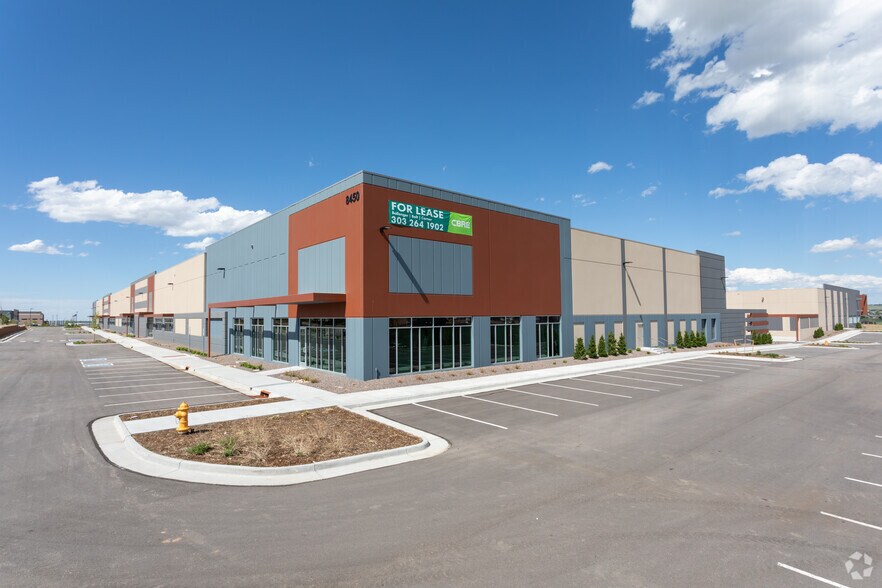 More Photos Of 8450 Highfield Pky, Englewood Distribution For Lease