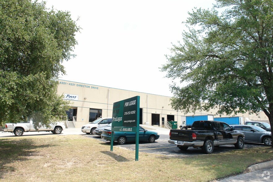 More Photos Of 4201-4221 Director Dr, San Antonio Warehouse For Lease