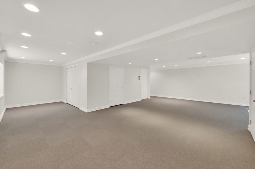 More Photos Of 1098-1100 E South Union Ave, Midvale Office For Sale