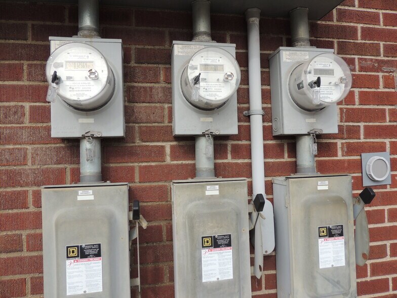 More Photos Of 703 Main St, Wausaukee Loft Creative Space For Sale