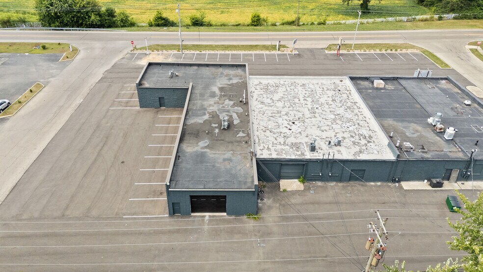 More Photos Of 6821-6847 Dayton Springfield Rd, Enon General Retail For Lease