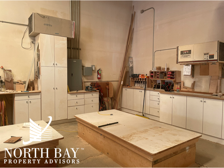 More Photos Of 311 W 9th St, Santa Rosa Warehouse For Sale