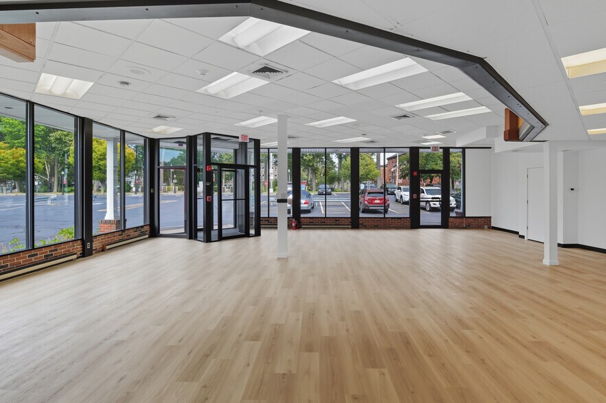 More Photos Of 52 East St, Ludlow General Retail For Lease