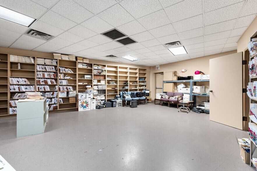 More Photos Of 110 E Savannah Ave, McAllen Medical For Sale