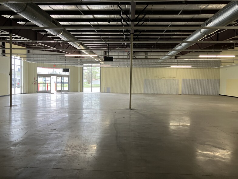 More Photos Of 240 Us Highway 41 N, Sebree Freestanding For Lease