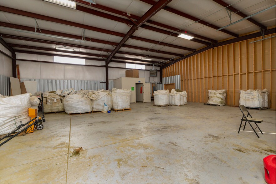 More Photos Of 43 N Silicon Dr, Pueblo Warehouse For Sale