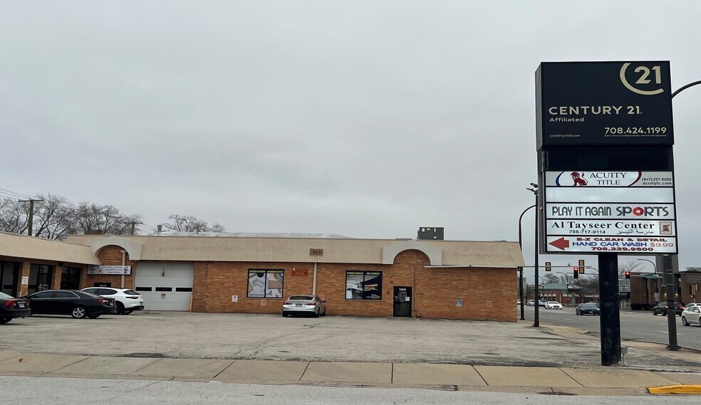 Primary Photo Of 5600-5620 W 95th St, Oak Lawn General Retail For Sale