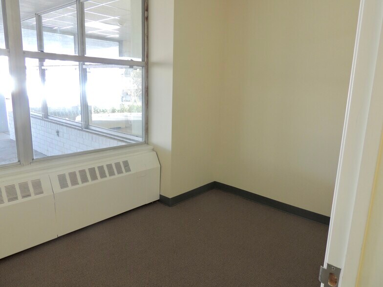More Photos Of 100 S Highland Ave, Ossining Office For Lease