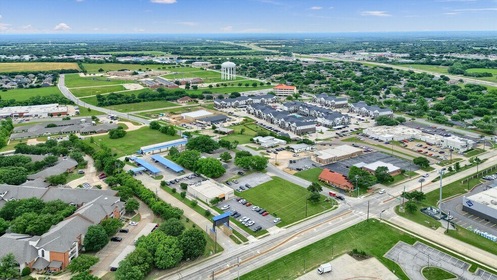 More Photos Of 815 Pecan Grove Rd E, Sherman Medical For Sale