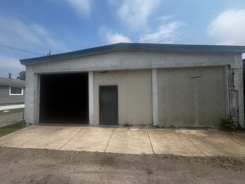 Primary Photo Of 1728 Seneca St, Buffalo Industrial For Sale