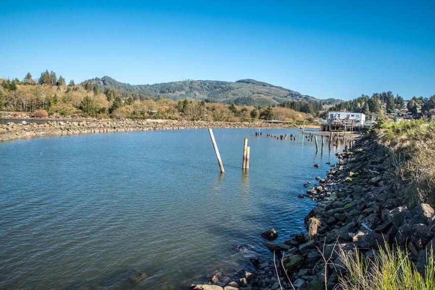 More Photos Of Hayes Oyster Dr, Bay City Land For Sale