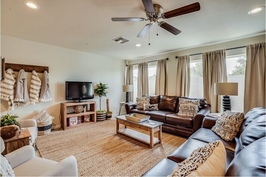 Primary Photo Of 1514 W Bethany Home Rd, Phoenix Skilled Nursing Facility For Sale