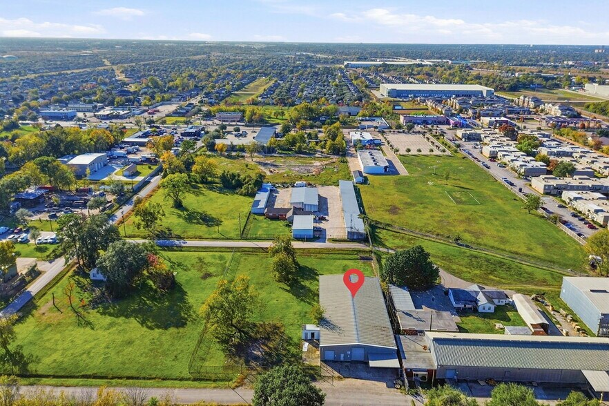 More Photos Of 13026 Rosecrest Dr, Houston Warehouse For Lease