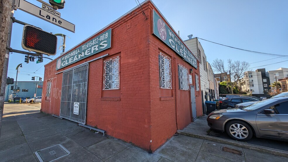 More Photos Of 5500 3rd St, San Francisco Storefront For Lease