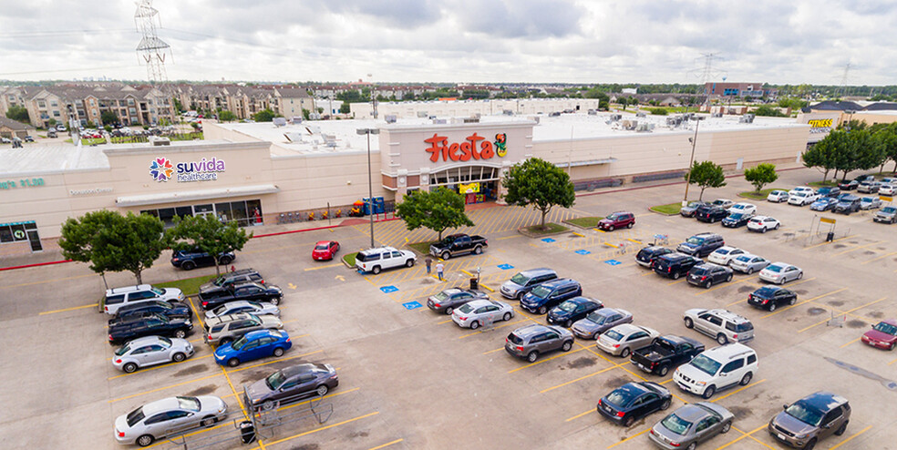 Primary Photo Of 227-355 S Mason Rd, Katy Unknown For Lease