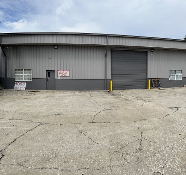 More Photos Of 970-1010 Ocoee Apopka Rd, Apopka Warehouse For Lease